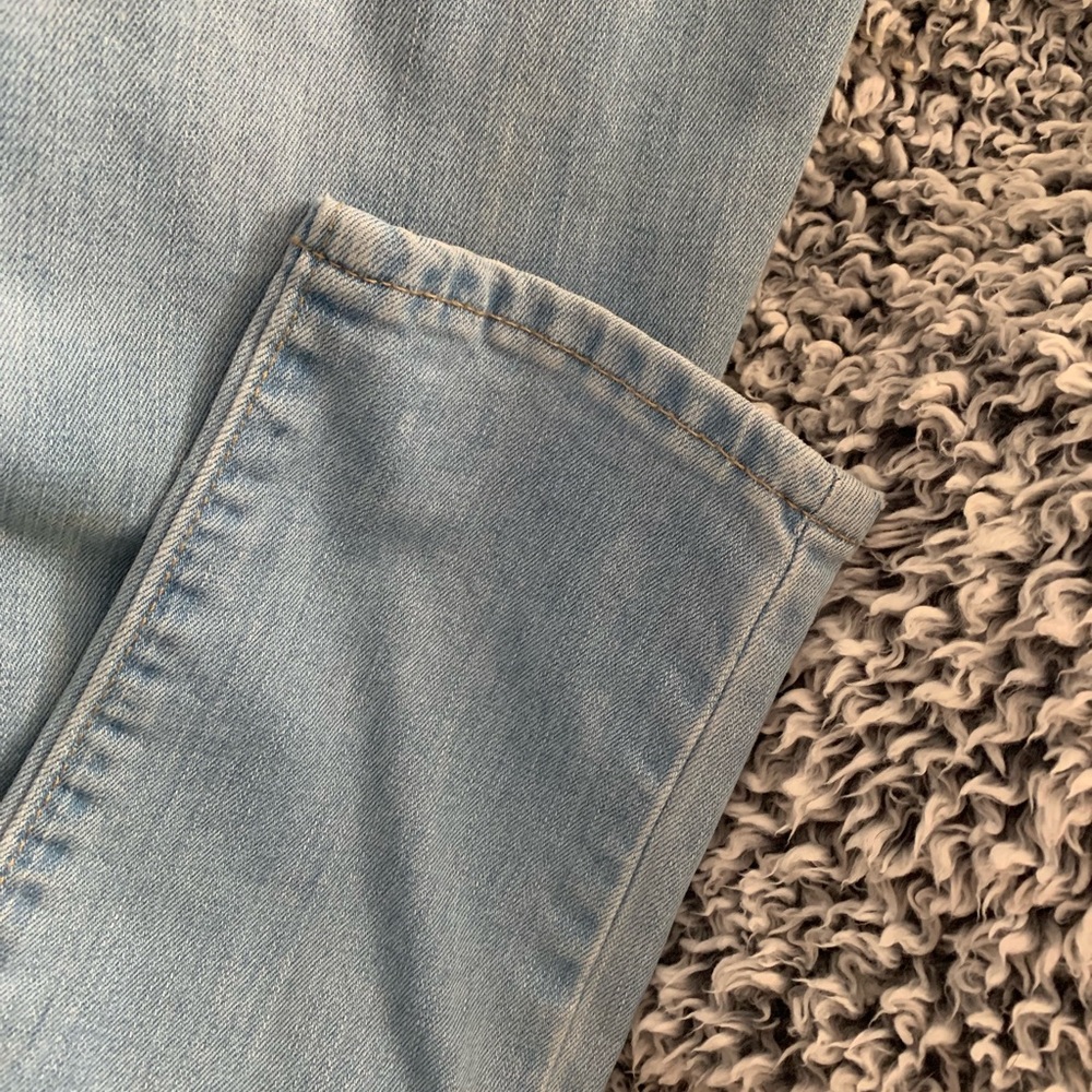 Light Wash Skinny Jeans View 5